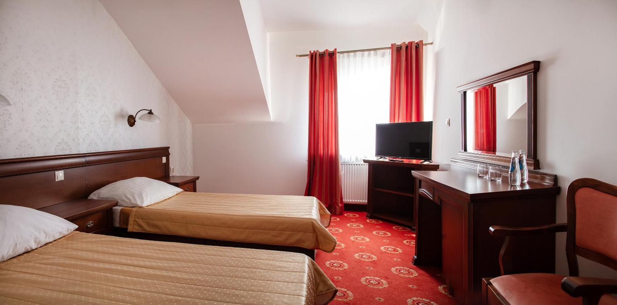 Hotel Arkadia Royal Warsaw Exterior photo