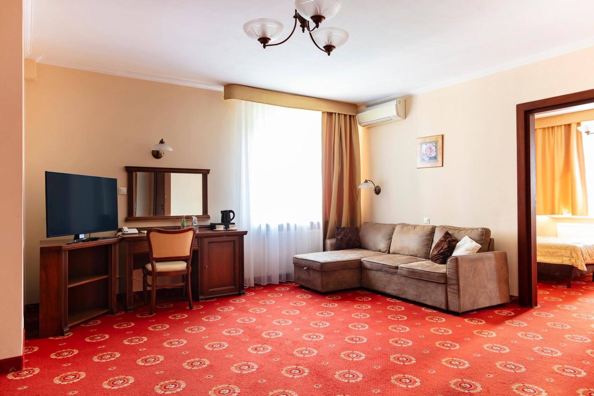 Hotel Arkadia Royal Warsaw Exterior photo